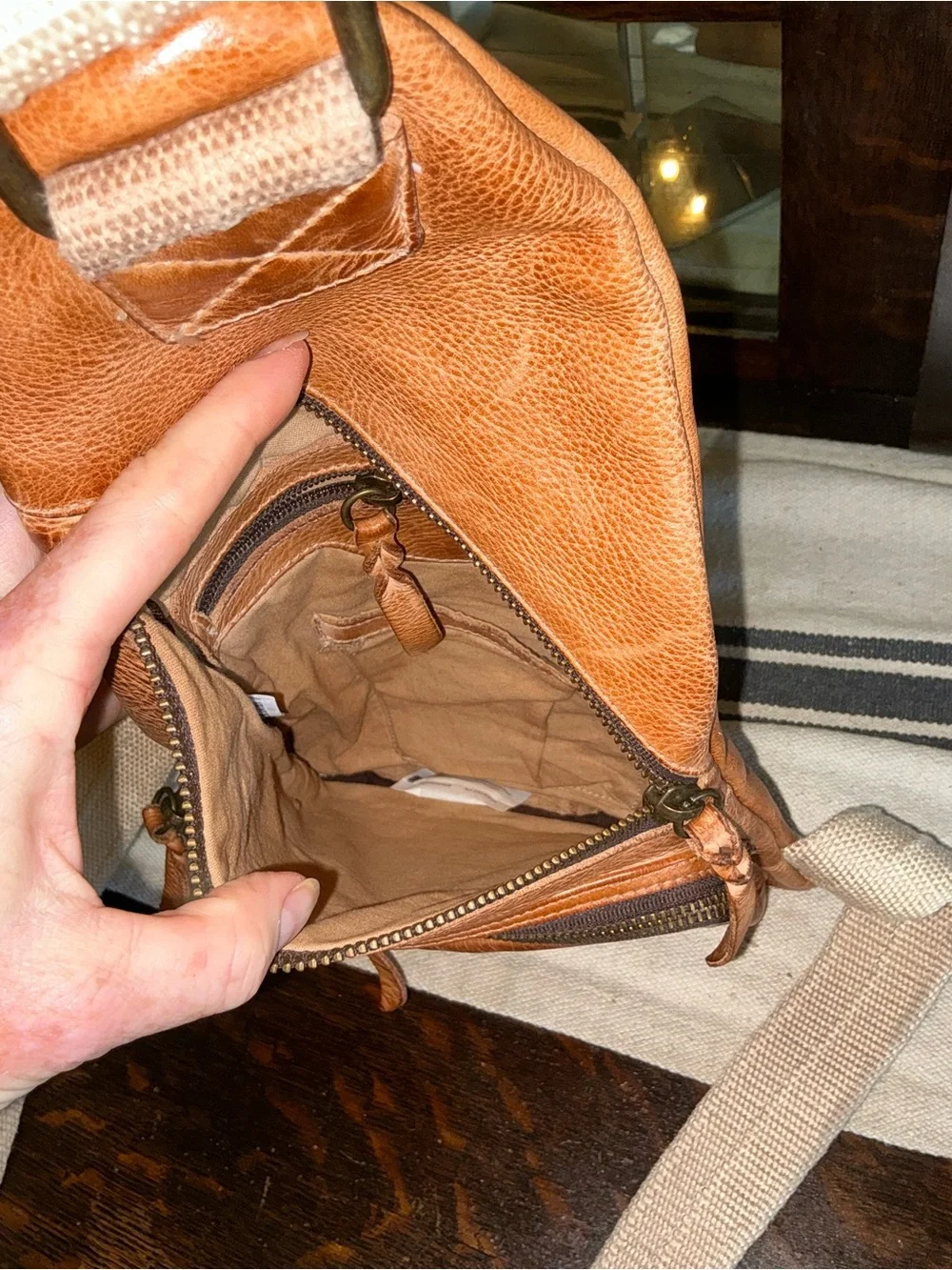 NWOT Bed Stu Leather Unisex Andie Sling Backpack Tan Rustic Retail $240